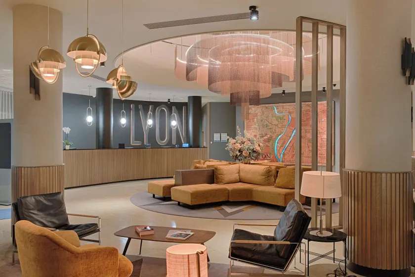 Hôtel Nh Lyon Aéroport - Image 1