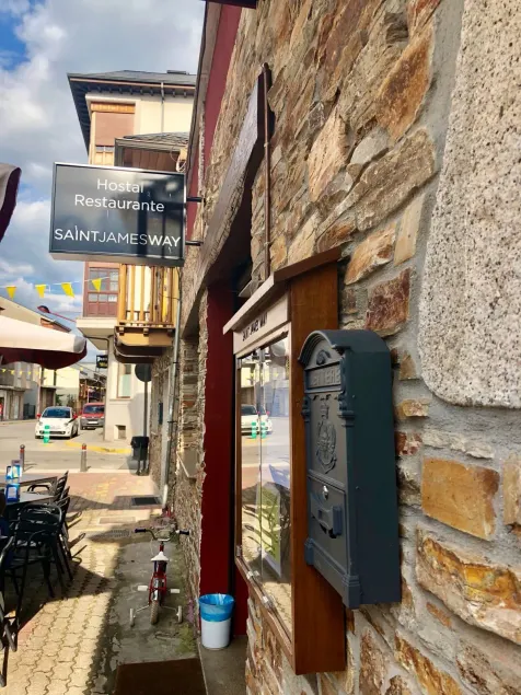 hostal Saint James Way - Image 1