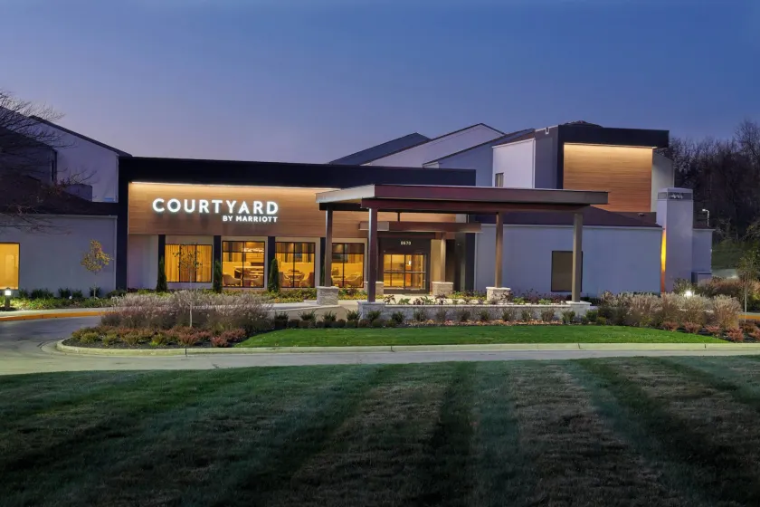 Courtyard by Marriott Indianapolis Castleton - Image 1