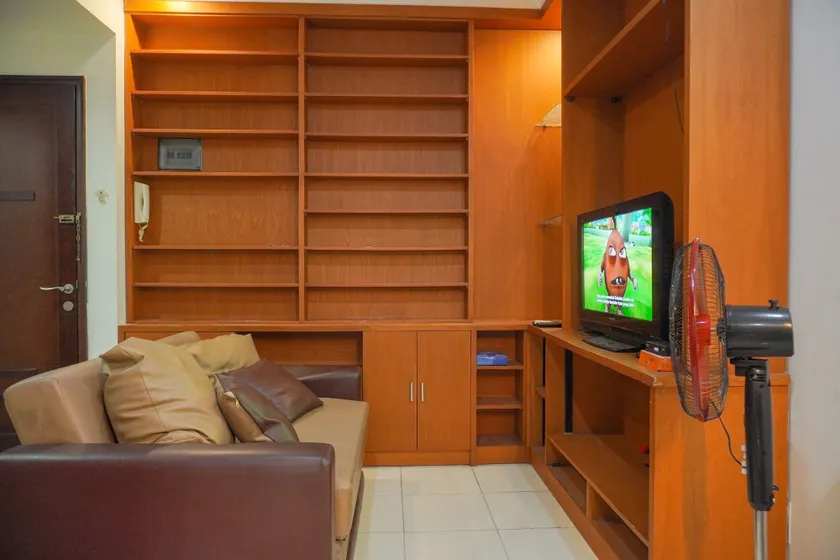 Homey 2BR Apartment at Marina Ancol By Travelio - Image 1
