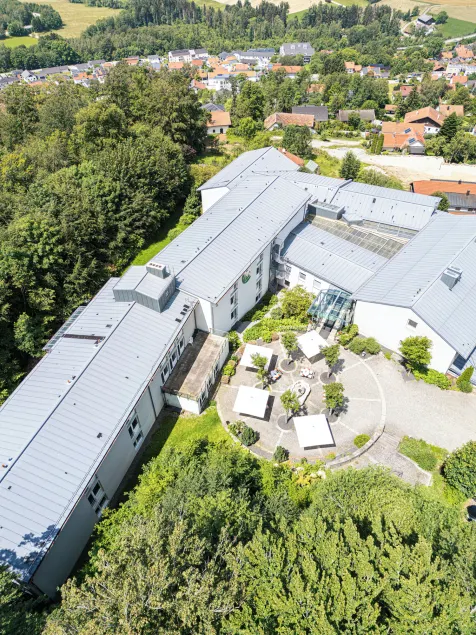 Landhotel Das Karoli - Image 1