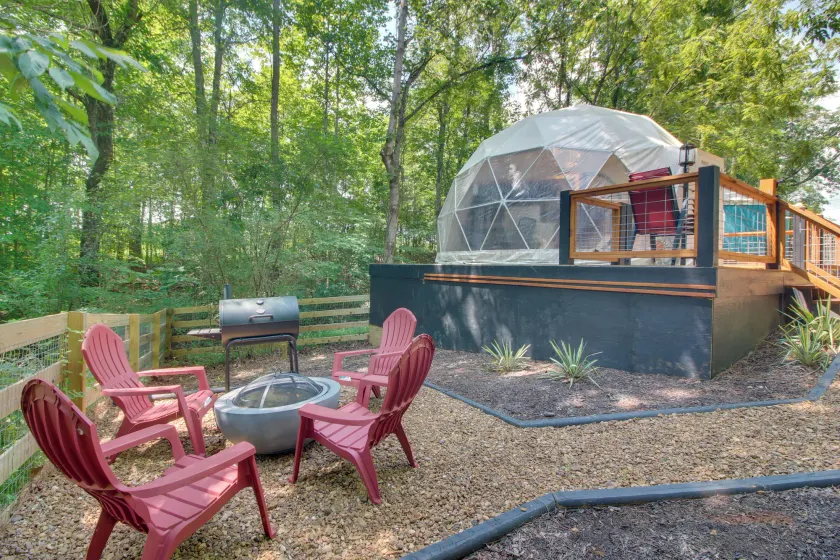Unique Dome Home w/ Deck in Smoky Mountains - Image 1