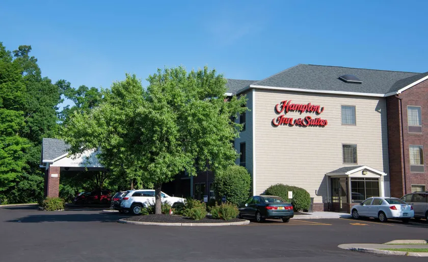 Hampton Inn & Suites Rochester/Victor - Image 1
