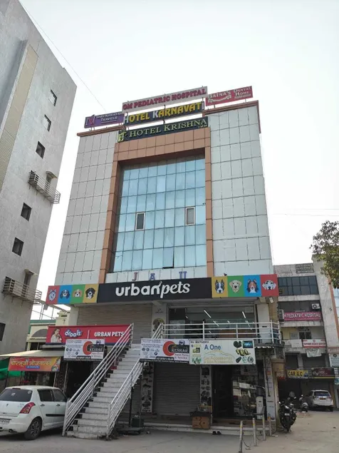 Hotel Karnavati Motera Ahmedabad - Image 1