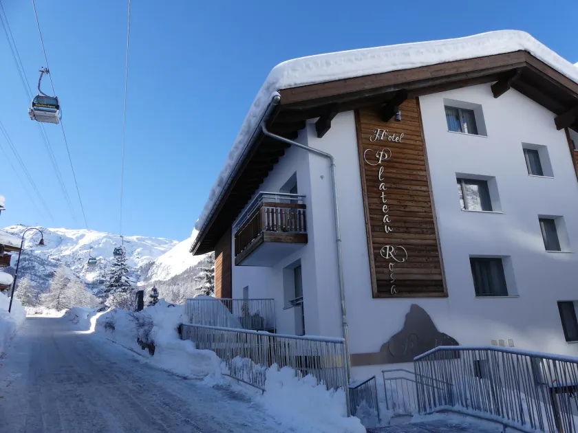 Hotel Plateau Rosa - Image 1