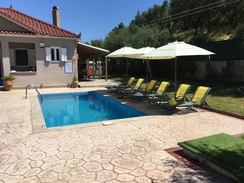 Villa Planos by Villa Select - Image 1