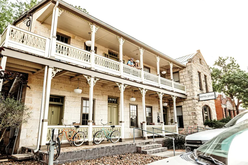 Hotel Giles - Image 1