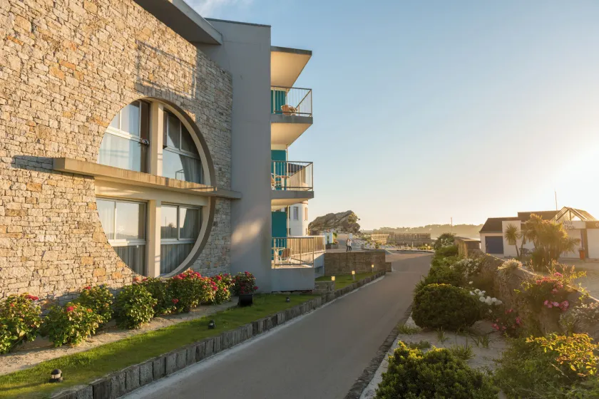 Hôtel Thalasstonic - Image 1