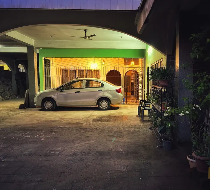 Zion Backpackers Hostel - Image 1