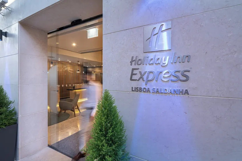 Holiday Inn Express - Lisbon - Plaza Saldanha by IHG - Image 1