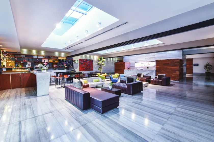 Krystal Grand Suites Insurgentes - Image 1