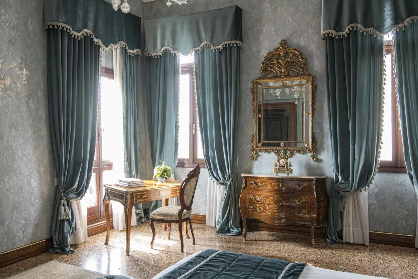 Hotel Nani Mocenigo Palace - Image 1