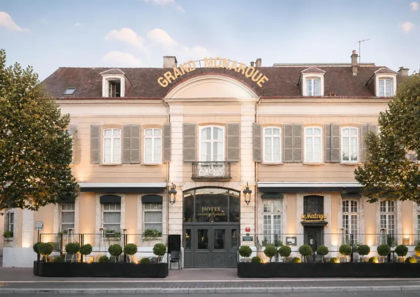 Hotel & Spa Le Grand Monarque, BW Premier Collection - Image 1