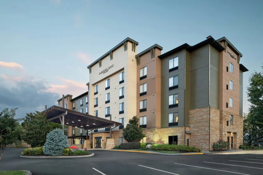 SpringHill Suites Pigeon Forge - Image 1