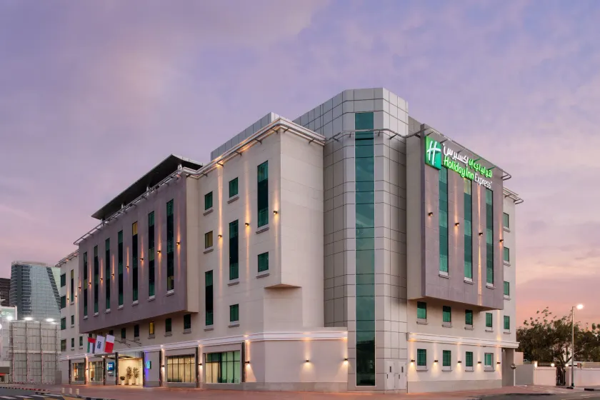 Holiday Inn Express Dubai Safa Park by IHG - Image 1
