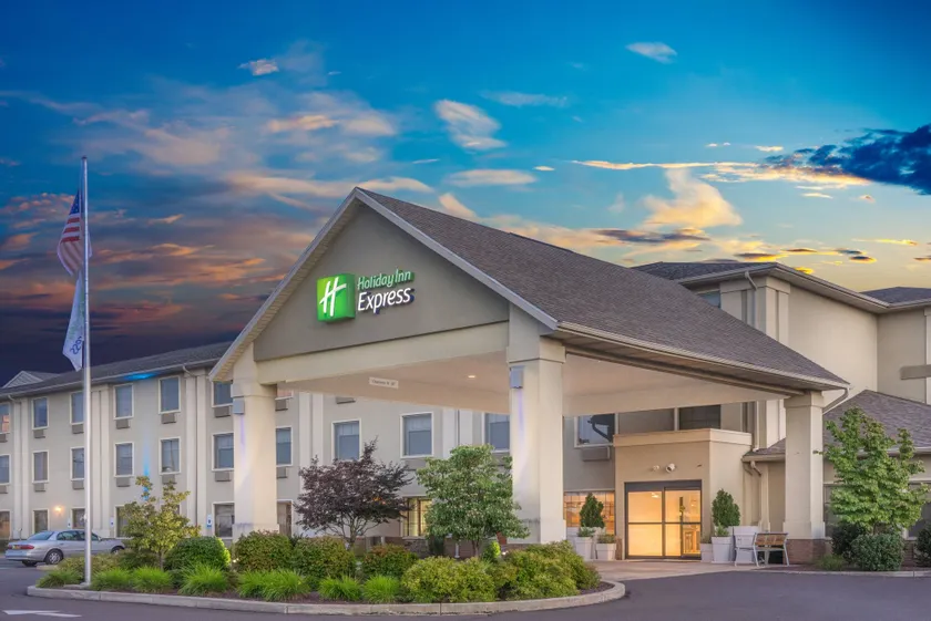 Holiday Inn Express Bloomsburg by IHG - Image 1