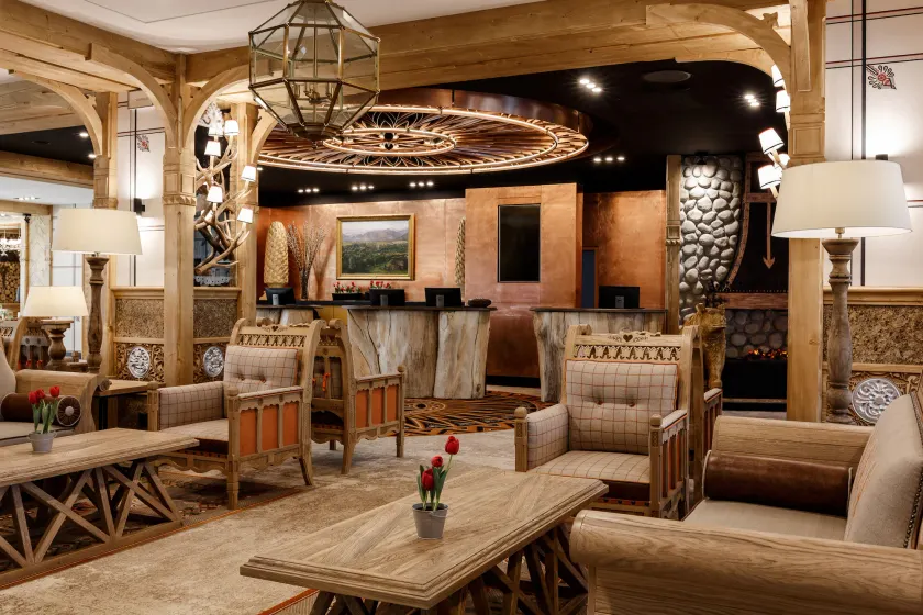 Bachleda Hotel Kasprowy - Lobby sitting area