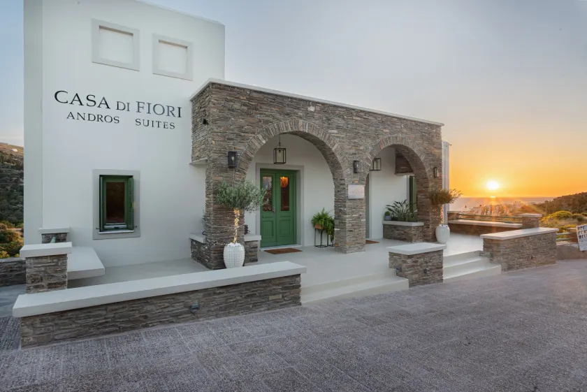 Casa Di Fiori Andros Suites - Image 1