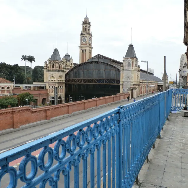 Balcony Hostel Hotel - Image 1