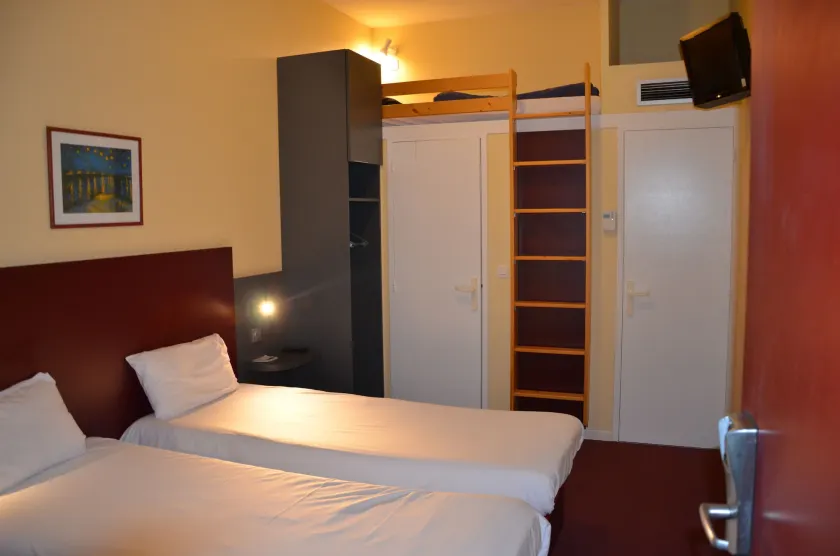 Mape hôtel - Image 1
