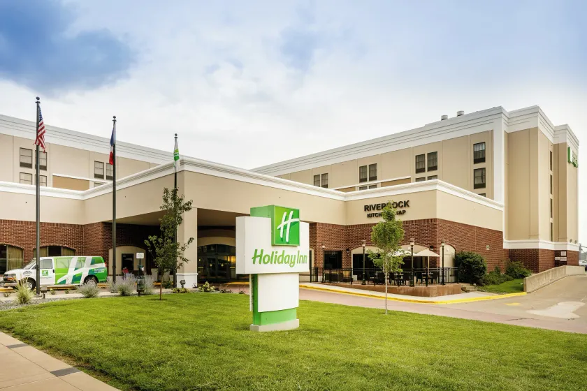 Holiday Inn Dubuque/Galena by IHG - Image 1