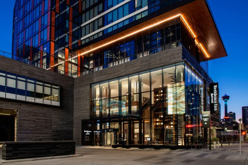 Residence Inn by Marriott Calgary Downtown/Beltline District - Image 1
