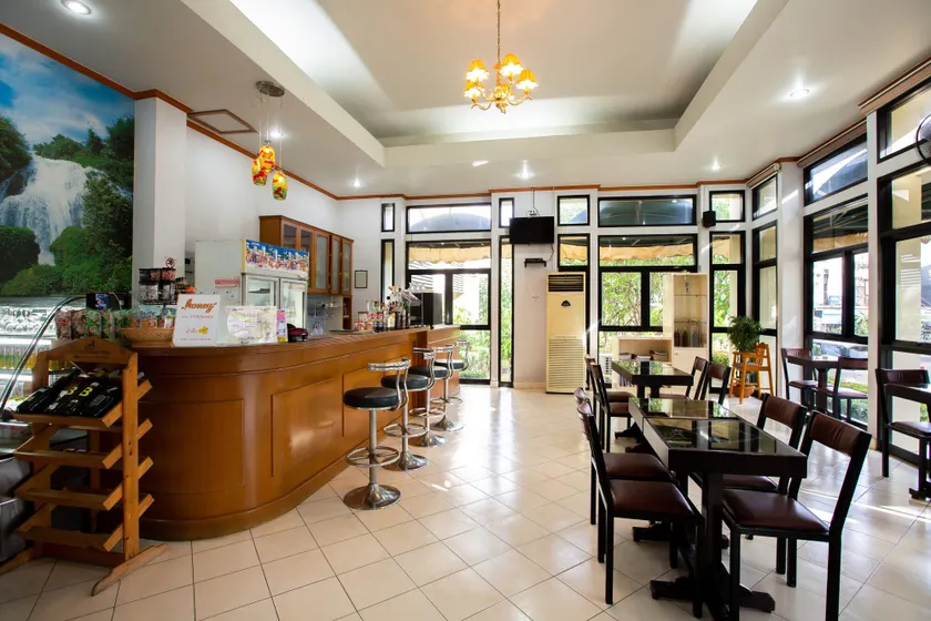 Surin Majestic Hotel - Image 1