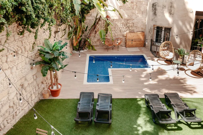 ASTUTO Boutique Jerez - Adults Only - Image 1