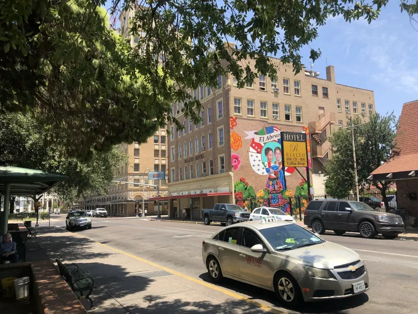 The Rialto Hotel - Image 1