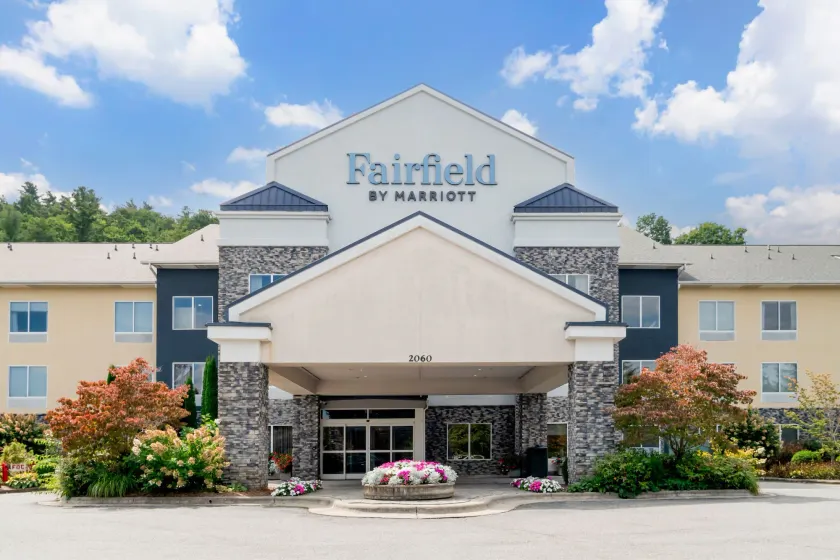 Fairfield Inn & Suites - Boone - Image 1