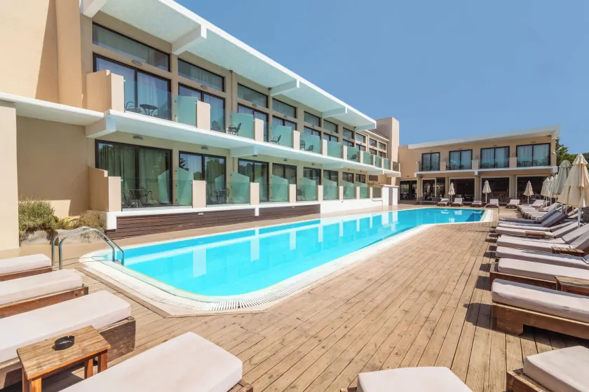 Selyria Resort - Image 1