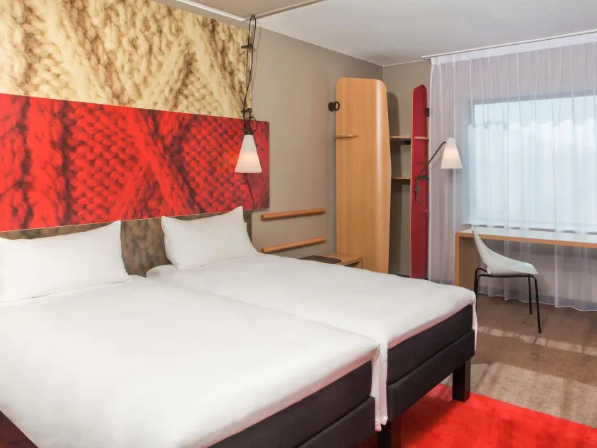 Ibis Wroclaw Centrum - Image 1