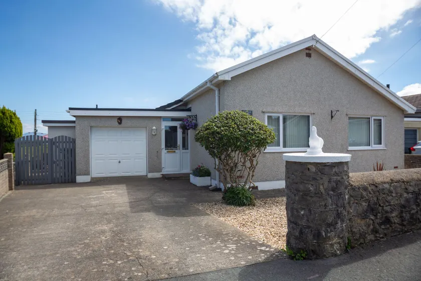 Cororion Cottage - Image 1
