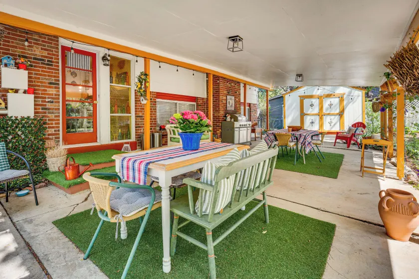 Eclectic Multi-level Charmer! 2 Mi to CU Boulder - Image 1