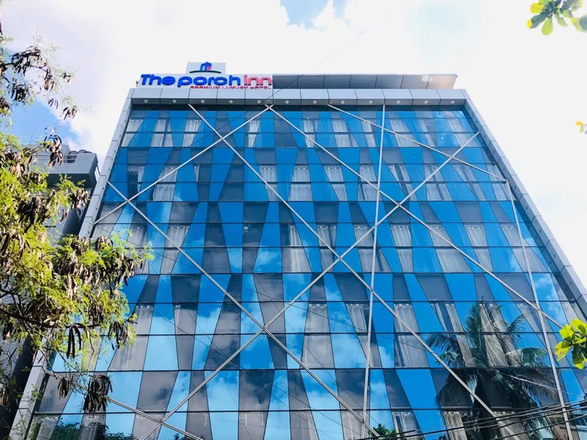 The Porch Inn Hotel & Service Apartments Near Nimhans Hospital - Image 1
