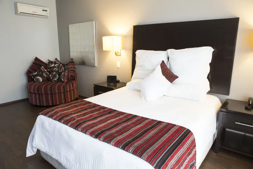 Suites Ganges - Image 1