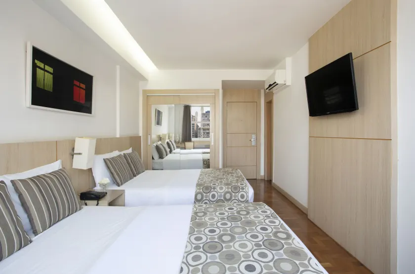 Normandy Hotel - Image 1