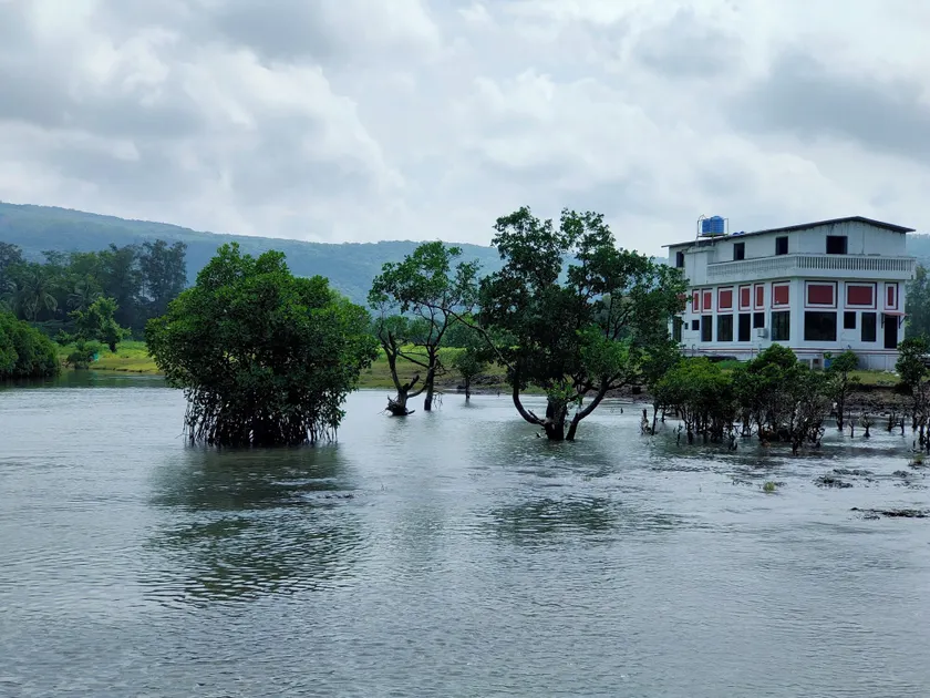 Shobha Farmhouse - Image 1