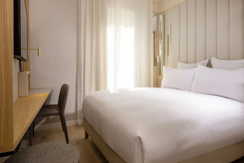 Hôtel Beige - Image 1