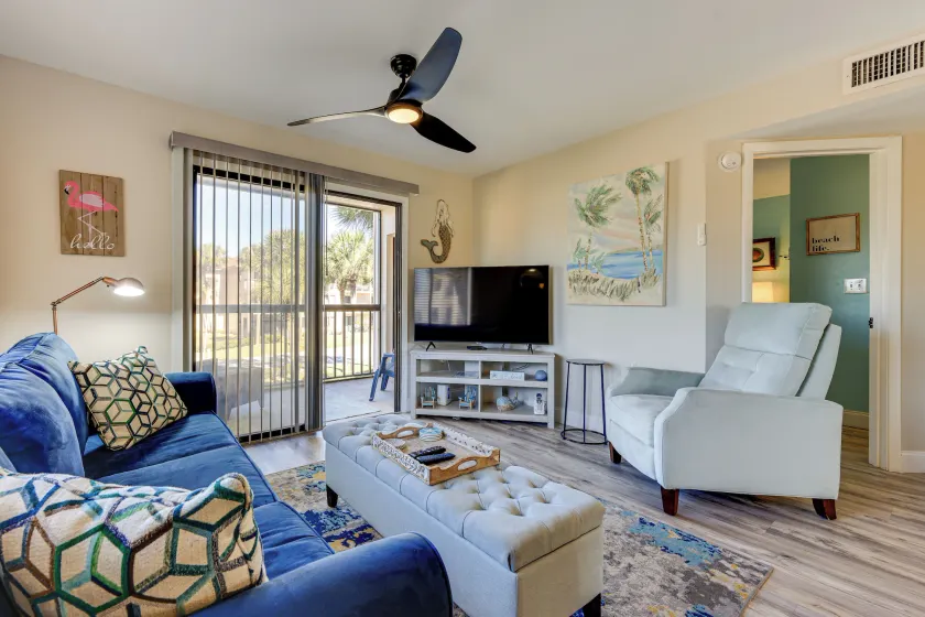 Walk to Beach & Bites! St Augustine Resort Condo - Image 1
