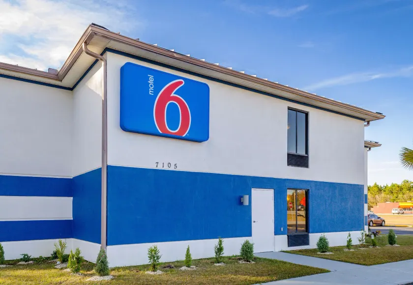 Motel 6 Moss Point, MS - Image 1