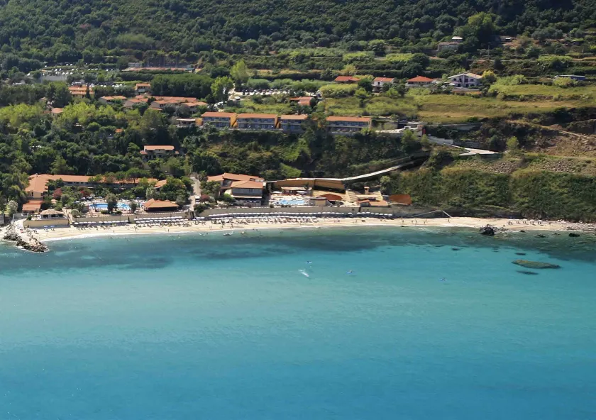 Baia Tropea Resort - Image 1