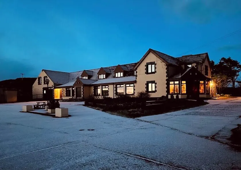 Doune Braes Hotel - Image 1