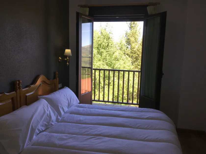 Casitas Cinco Castaños - Image 1