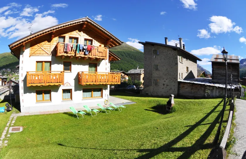 Alpen Royal by Livigno Accomodation - Image 1