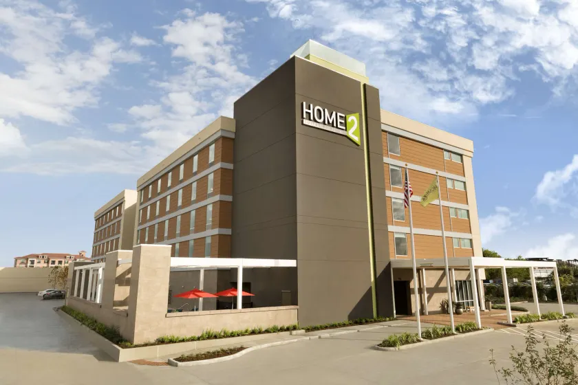 Home2 Suites by Hilton Houston Energy Corridor - Image 1