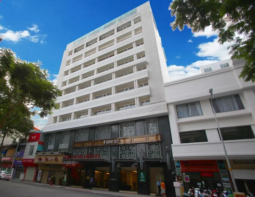 Saigon Hotel - Image 1