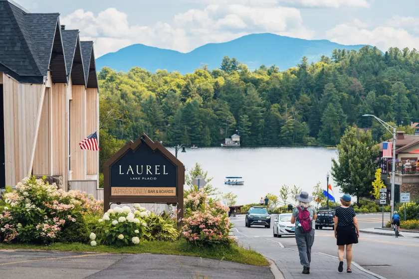 Laurel Lake Placid - Image 1