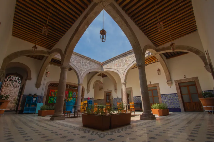 NaNa Vida Hotel Morelia - Image 1