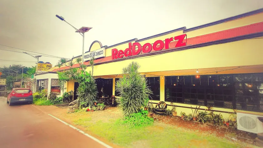 RedDoorz near San Juanico Bridge - Image 1